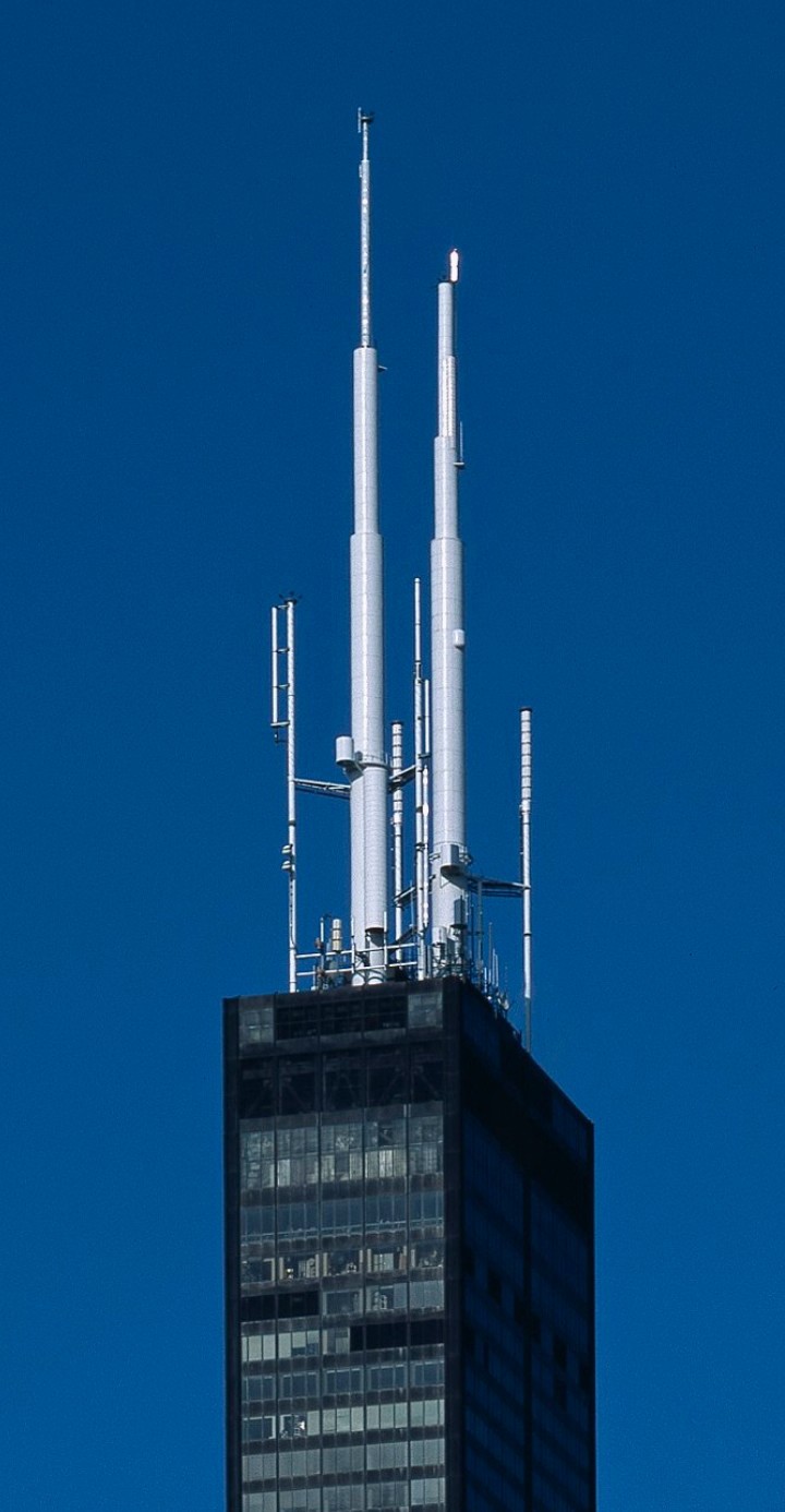 The antenna mast atop the Sears Tower in Chicago, where WTTW's unmanned transmitter was overridden on the night of November 22, 1987